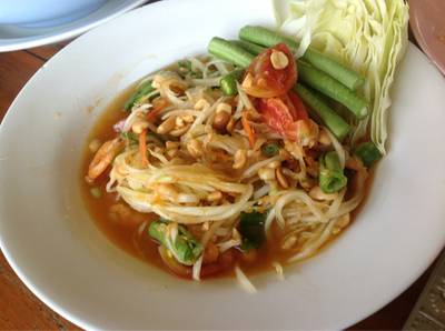 ส้มตำไท ที่ ร้านอาหาร ครัวทองแดง