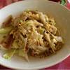 ก๋วยเตี๋ยวคั่วไก่ ที่ ร้านอาหาร My Care Cuisine