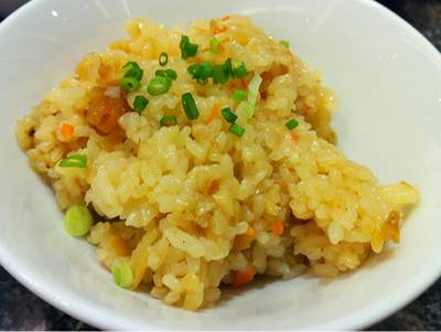 ข้าวผัดกระเทียม ที่ ร้านอาหาร Aka Restaurant Central พระราม 3