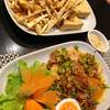 ร้านอาหาร พันโคม