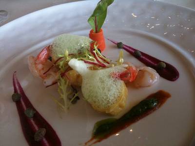prawn, watercrest fountain, parmesan cappuccino ที่ ร้านอาหาร Le Normandie