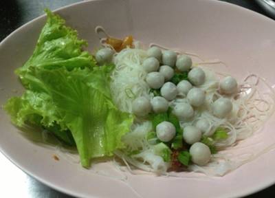  เริ่มด้วยเเห้งเสมอ ที่ ร้านอาหาร อ๋องทิพย์รส สาขา 2