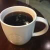 แก้วมัคเล็ก ใส่ Americano ที่ ร้านอาหาร Starbucks