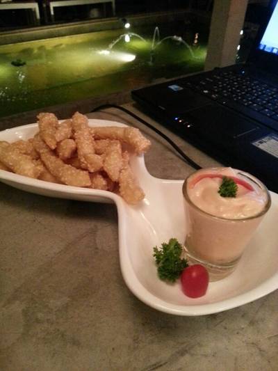 ร้านอาหาร Bee Gin ร้านอาหาร Bee Gin