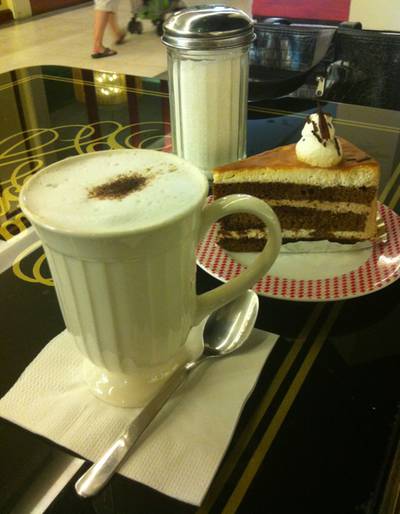 ช็อคโกแลตร้อน ที่ ร้านอาหาร Vanilla Brasserie Siam Paragon