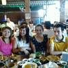 สังสรรค์กะเพื่อนเก่า ที่ ร้านอาหาร ครัวมุกดา ขนมจีนหล่มเก่า