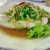 ปลาหิมะนึ่งซีอิ๊ว ที่ ร้านอาหาร ข้าวฟ่าง