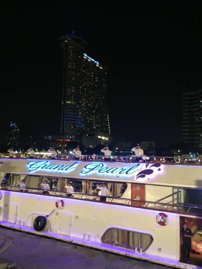 ร้านอาหาร Grand Pearl Grand Pearl Cruise Grand Pearl Cruise