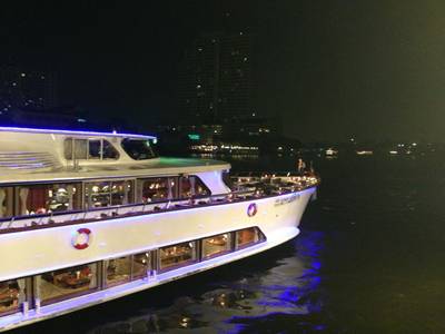 ร้านอาหาร Grand Pearl Grand Pearl Cruise Grand Pearl Cruise