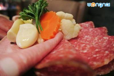 ร้านอาหาร Wine Loft The Portico Langsuan