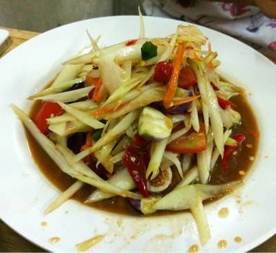 ตำปูปลาร้า  ที่ ร้านอาหาร ส้มตำแซบเว่อร์