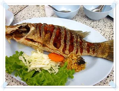 ร้านอาหาร สโมสรหาดนางรำ