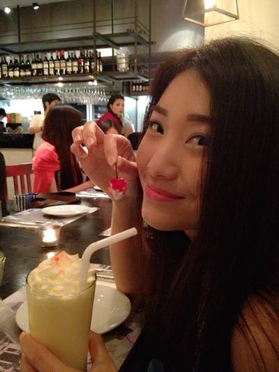 Vanilla Smooties นุ่มๆ อร่อยมาก วิปครีมนุ่มๆเริ่ดค่ะ  ที่ ร้านอาหาร Burger Factory