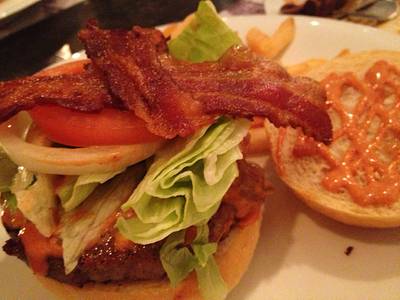 ร้านอาหาร Burger Factory