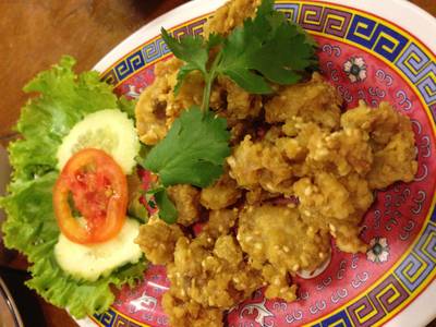 ข้อไก่ทอดกรุบกรอบ ที่ ร้านอาหาร Panettone
