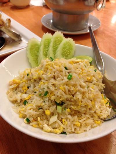 ร้านอาหาร แหลมเจริญซีฟู้ด Central ลาดพร้าว