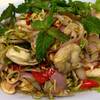 ยำหอยนางรม ที่ ร้านอาหาร หัวปลาหม้อไฟ เทียน เทียน