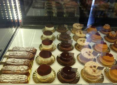ร้านอาหาร Let Them Eat Cake
