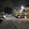 ที่จอดรถใหญ่ ที่ ร้านอาหาร Best Beef