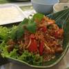 ยำหัวปลี ที่ ร้านอาหาร VT Namnuang