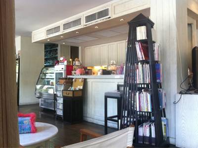 ร้านอาหาร Big Knit Cafe