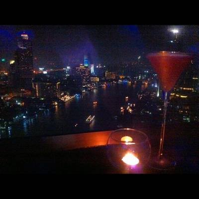 ร้านอาหาร Three Sixty Lounge