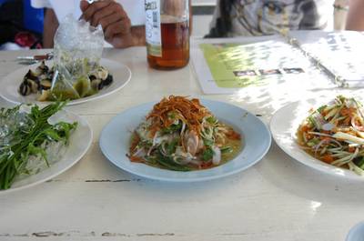 ร้านอาหาร มงคลฟาร์ม