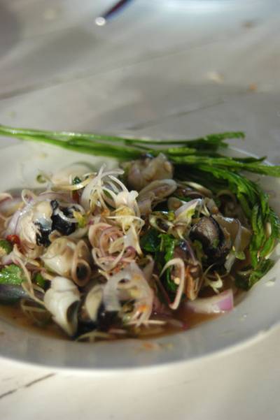 ร้านอาหาร มงคลฟาร์ม