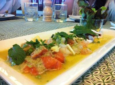 ร้านอาหาร Aree Alley