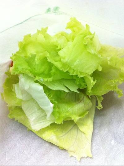 เปิดมา นี่มันดงผักนะ ที่ ร้านอาหาร Mos Burger Siam Paragon