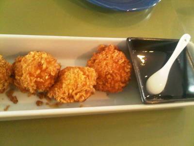 ทอดมันกุ้ง ที่ ร้านอาหาร Muse Garden