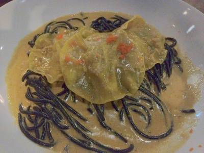 จานนี้เรียกว่า เชฟพาสต้า ที่ ร้านอาหาร The Attitude Wine bistro & Bar