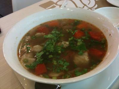 ต้มแซบซี่โครงหมู ที่ ร้านอาหาร ส้มตำดอกรัก The Circle