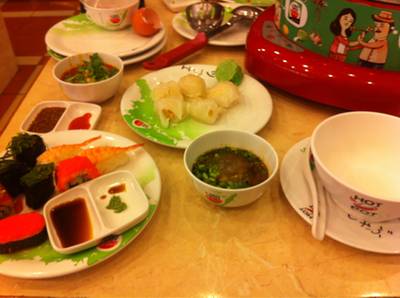 ฮะเก๋าของโปรด ที่ ร้านอาหาร HOT POT BUFFET VALUE ฟอรั่ม ชลบุรี