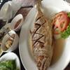 ปลาสละทอดน้ำปลา ที่ ร้านอาหาร ร้านป้า (เจ้าเก่านาเกลือ)