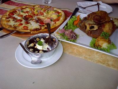 ร้านอาหาร Maria Pizzeria & Restaurant