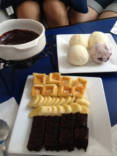 ชุดฟองดู ที่ ร้านอาหาร Meet Actually: ice cream