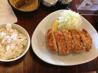 สันนอกคัสซึชีส ที่ ร้านอาหาร Katsu King K-Village