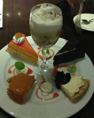 Mix  ที่ ร้านอาหาร Aree Alley