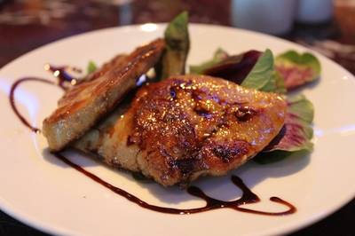 ฟัวกราส์ หรือ ตับห่าน ค่ะ  ที่ ร้านอาหาร Flavors @ Renaissance Ploenchit Hotel