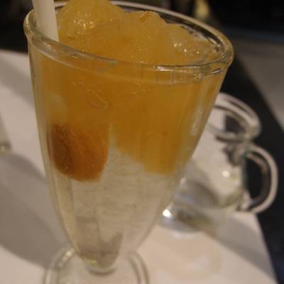 ร้านอาหาร Greyhound Café Central ชิดลม