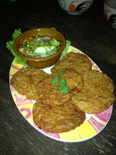 ทอดมันปลากราย ที่ ร้านอาหาร แซ่บในซอย