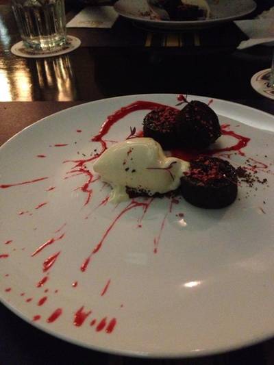 ร้านอาหาร The Aston Gastro Bar