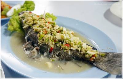 ร้านอาหาร น้องเมย์