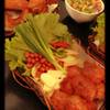ไส้กรอกอีสาน ที่ ร้านอาหาร บ้านส้มตำ ซอยศรีเวียง