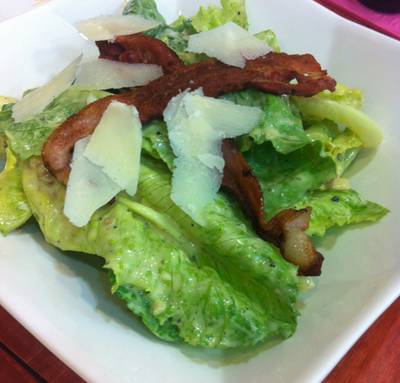 Salad ที่ ร้านอาหาร Scoma's Terminal 21