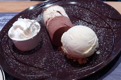 มูสช็อกโกแล็ต  ที่ ร้านอาหาร Wine I Love You Mega Bangna