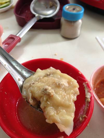 เกี้ยวกุ้ง ที่ ร้านอาหาร สุกี้เอี้ยว-ฮั้ว 2498