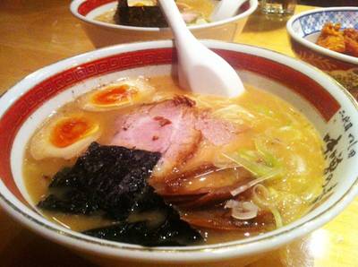 ร้านอาหาร Nidaime Tsujita - Ramen Champion