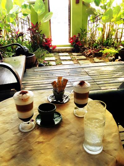 ร้านอาหาร ข้าวแฝ่